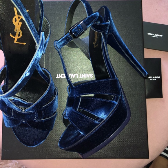 ❌ S O L D ❌Authentic YSL Tribute Sandals - Picture 2 of 6